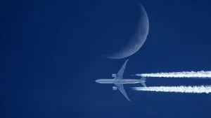 كم طائرة تعبر المجال الجوي التركي يوميا؟