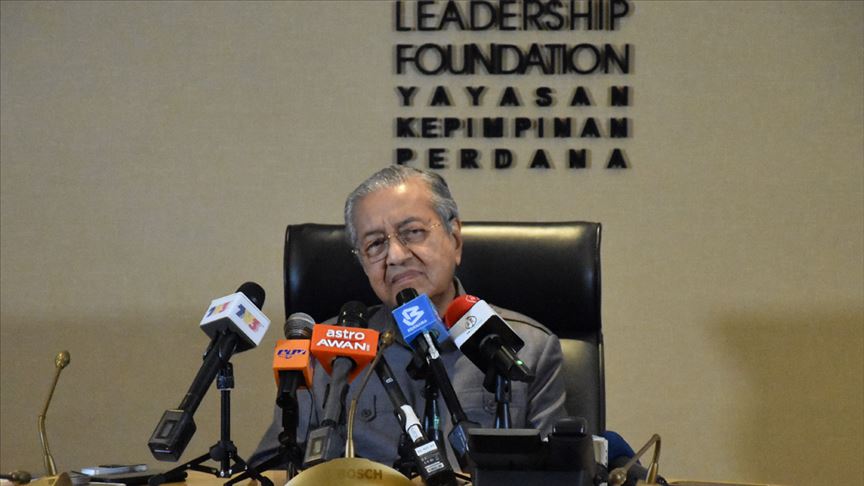 مهاتير محمد يكشف تفاصيل إطلاق قناة تلفزيونية مشتركة لمكافحة الإسلاموفوبيا 23