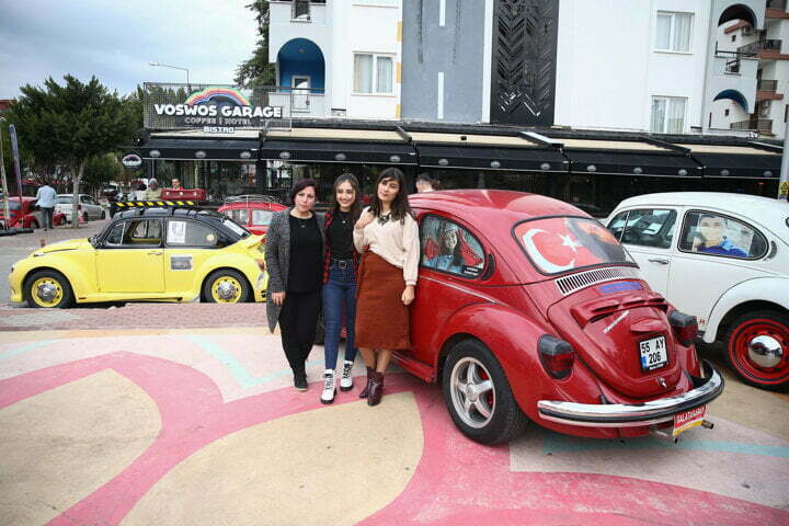 بالصور: عشاق "الخنساء" يجتمعون دعمًا للنساء في تركيا 83