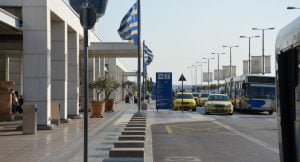 اليونان تمهل السفير الليبي 72 ساعة لمغادرة البلاد