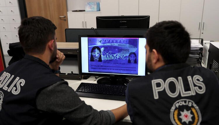 شاهد.. الوحدة الأكثر حزمًا تصل مطار اسطنبول! 11