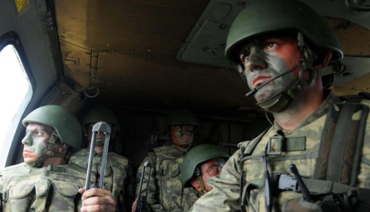 عناصر من الجيش التركي