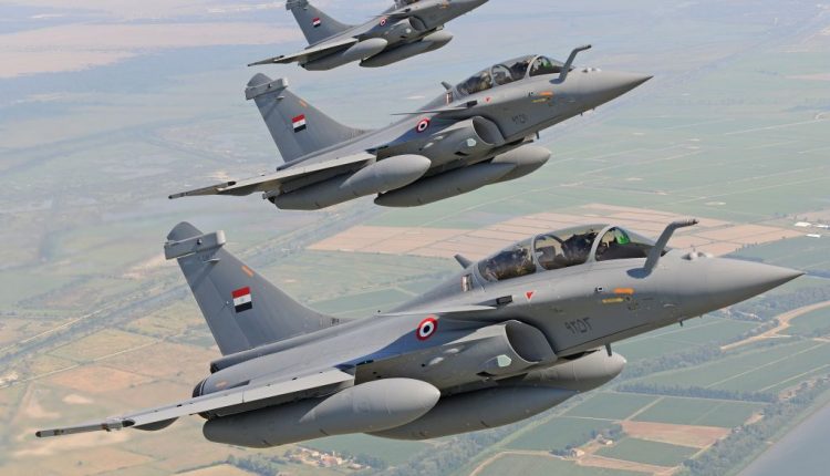 مقاتلات رافال تابعة لسلاح الجو المصري