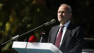 وزير تركي يتحدث عن مميزات مشروع قناة إسطنبول  