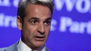 اليونان تستنجد في الناتو ضد تركيا