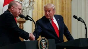 اردوغان يكشف عن نصيحة قدمها لترامب.. وهذه تفاصيل الاتصال الذي جرى بينهما قبل اغتيال سليماني بساعات