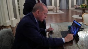 أردوغان يصوّت لـ “أطفال إدلب” في مسابقة الأناضول للصور (شاهد)