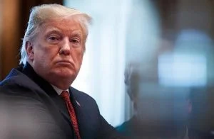 لجنة الاستخبارات تنشر تحقيق “عزل ترامب”: الأدلة “هائلة”