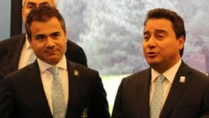 وزير تركي سابق ينضم لفريق علي باباجان