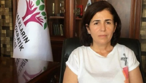 تعين رئيس جديد لبلدية تركية بعد اعتقال رئيستها السابقة بتهمة الإرهاب