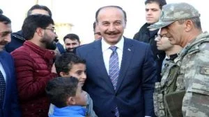 والي أورفة يكشف أعداد السوريين العائدين إلى مناطق نبع السلام