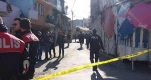 عدد كبير من الاصابات في شجار مسلح بإزمير .. والشرطة تستنفر 