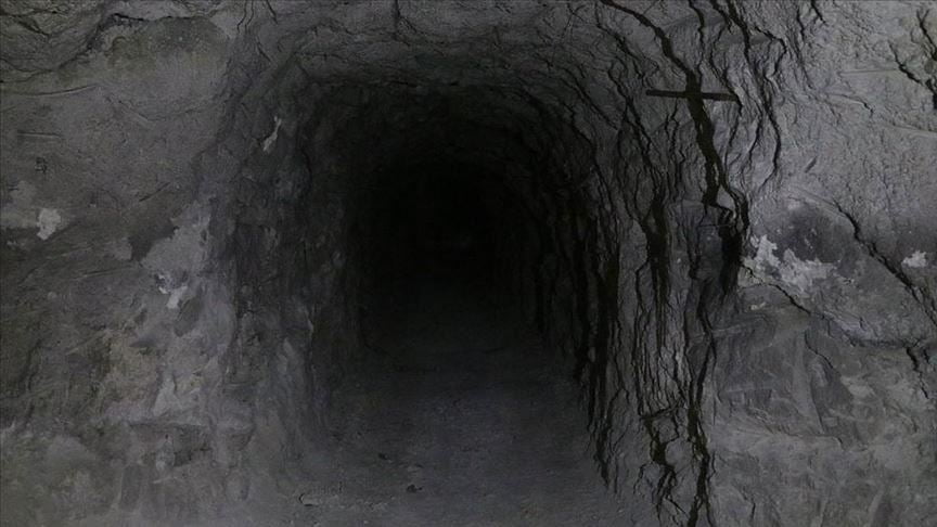 نفق حفرته جماعة إرهابية في شمالي سوريا