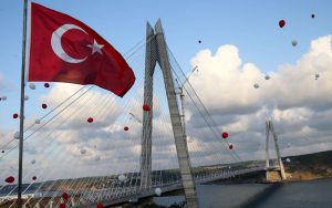 الصينيون يشترون 51% من “جسر السلطان سليم”