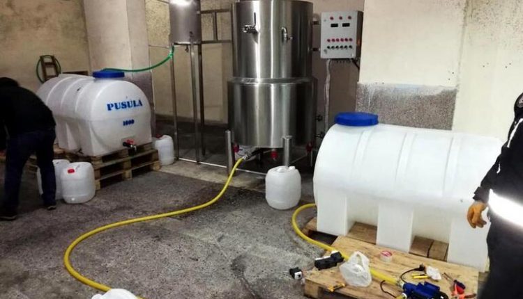 مصنع للكحول في أنقرة