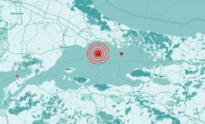 منطقة سابقة في مدينة إسطنبول ضربها الزلزال