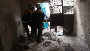 انتشال ضحايا القصف على المدرسة