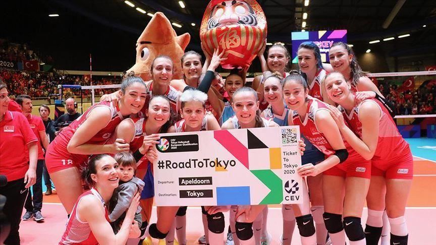 أردوغان يهنئ سيدات تركيا 9