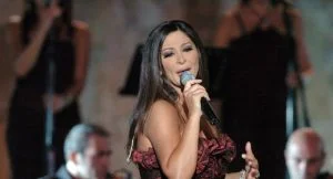 إليسا تهاجم “العقول المريضة” دفاعا عن زوج نانسي عجرم