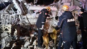 حصيلة زلزال “ألازيغ” التركية (عدد القتلى والمصابين-المدن المتضرره- عدد الهزات الارتدادية)