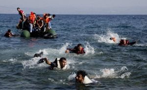 لاجئ سوري يرفع دعوى قضائية ضد اليونان لهذا السبب