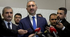 تصريح من وزير العدل التركي حول هروب كارلوس غصن عبر إسطنبول