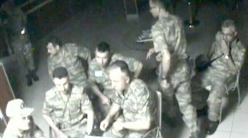 فيديو يكشف لاول مرة.. يظهر فيه مجريات الساعة الاولى للانقلاب الفاشل في تركيا! 3