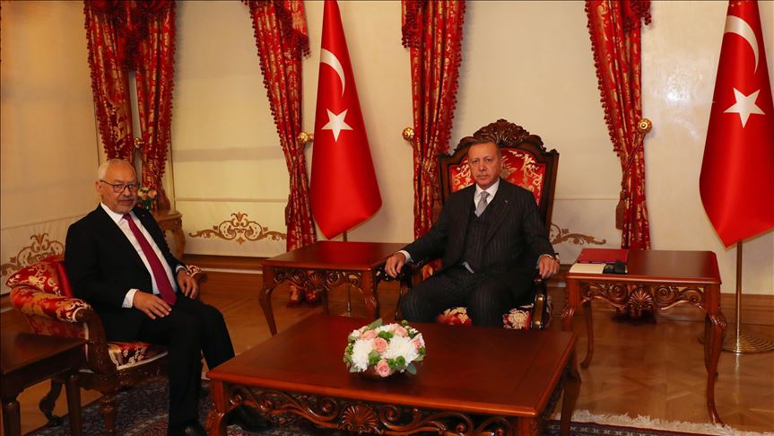 جانب من الاجتماع بين أردوغان والغنوشي