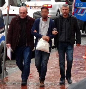 بالصور| مواطن يطلّق الرصاص على زوجته لممارستها "علاقة غرامية" مع أخيه 1