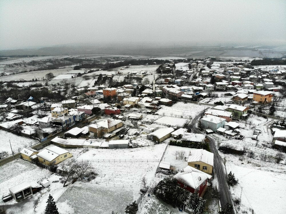 بالصور| أطلَّت الثلوج على إسطنبول 1
