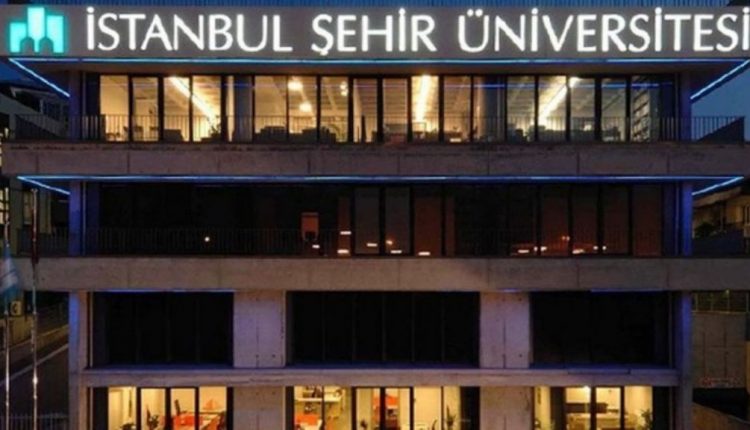 جامعة شهير إسطنبول موقفة