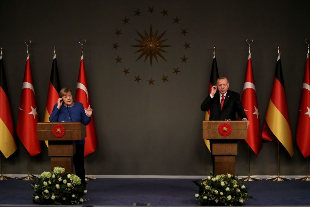 جانب من مؤتمر الرئيس التركي والمستشارة الألمانية أنجيلا ميركل