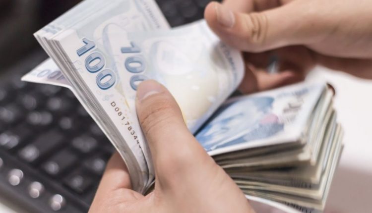 ورقة نقدية تركية فئة 100 ليرة