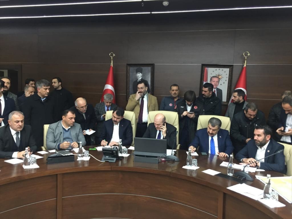 وزير الصحة التركي فخر الدين قوجه خلال مؤتمر صحافي مشترك عقد في ولاية ايلازيغ