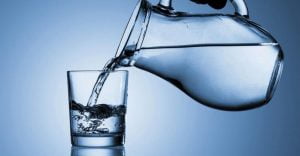 11 فائدة لشرب الماء على معدة فارغة.. تعرف عليها