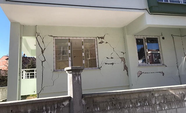 قرار بهدم 37 مبنى مدمرا في ملاطية بسبب الزلزال 9