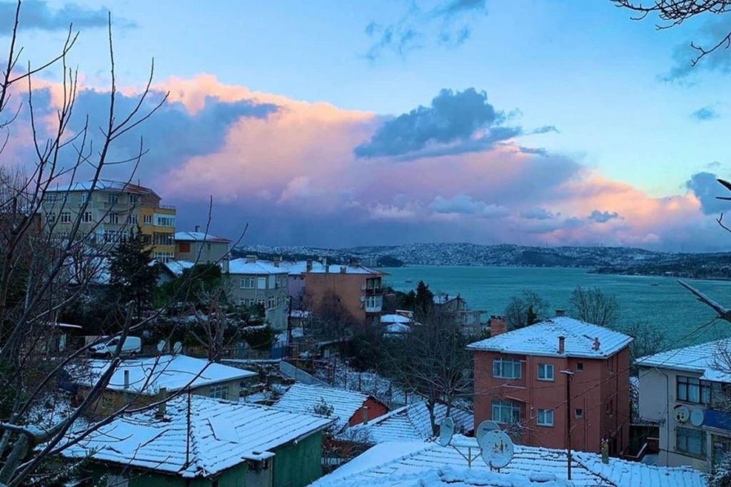 بعد طول انتظار.. الثلوج تتساقط على اسطنبول (صور وفيديو) 3