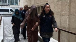 منظمة فتح الله غولن تستخدم النساء للتجنيد والشرطة تضبطهم متلبسين باسطنبول