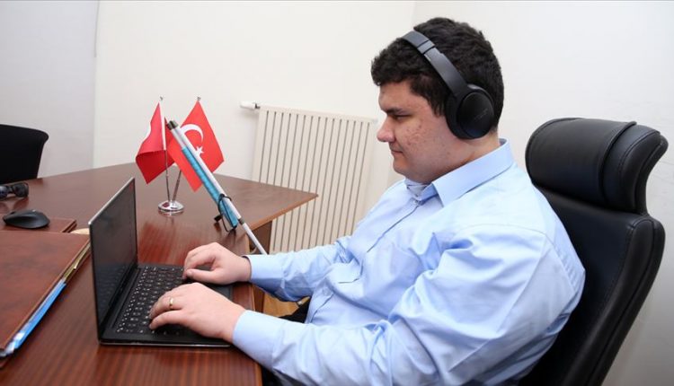 التركي بوراك كوراي بولات