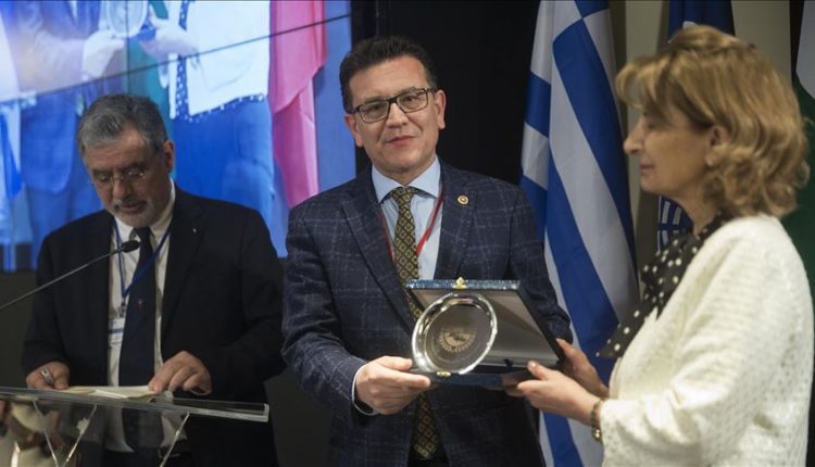 "برلمان المتوسط يكرم تركيا