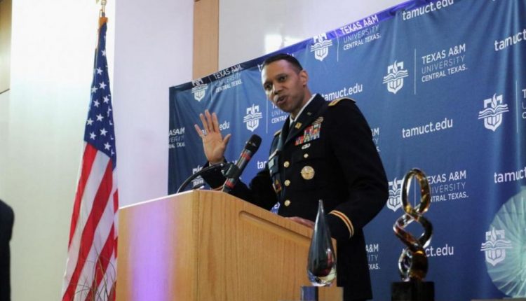 المتحدث باسم التحالف الأميركي ضد داعش في سوريا والعراق العقيد مايلز جينز،