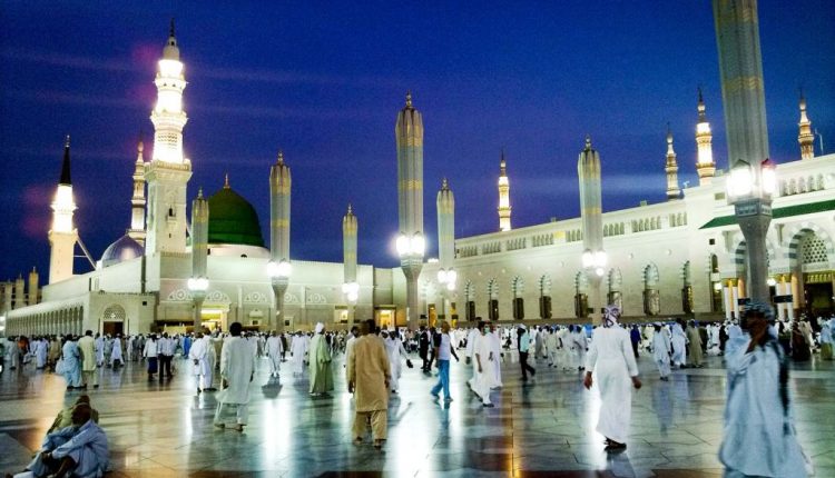 الفئات المسموح لها دخول المسجد النبوي