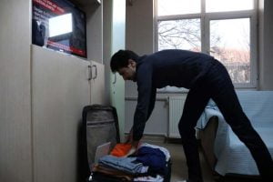 بالصور| انتهاء مراقبة 42 شخصًا أجلتهم تركيا من الصين 17