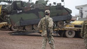 بالصور| شحنات تركية عسكرية جديدة تصل سوريا 3