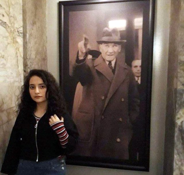 بالفيديو| مقتل فتاة على يد والدها يثير ضجة في تركيا 5