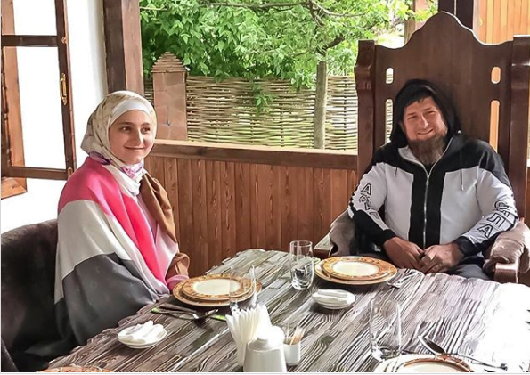 ابنة الرئيس الشيشاني رمضان قديروف "عائشة قديروف"