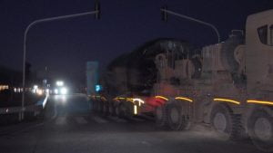 200 مركبة عسكرية تركية تصل "إدلب" السورية 1