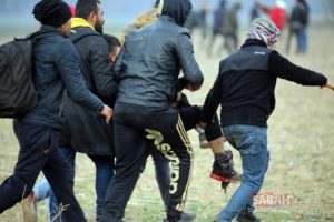 القوات اليونانية تقتل مهاجرا أعزلا على الحدود (صور)