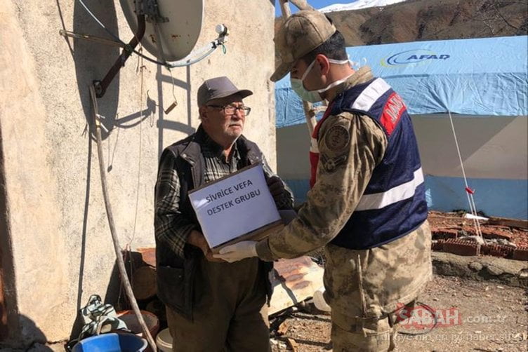 فرق الدرك التركية تتحول الى "دليفري" (شاهد) 9