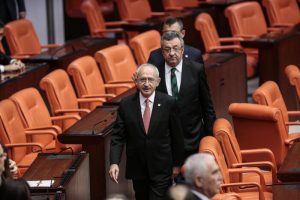 بالصور| انتهاء الجلسة البرلمانية التركية المُغلقة بعد 6 ساعات.. "هذا ما ناقشته" 5